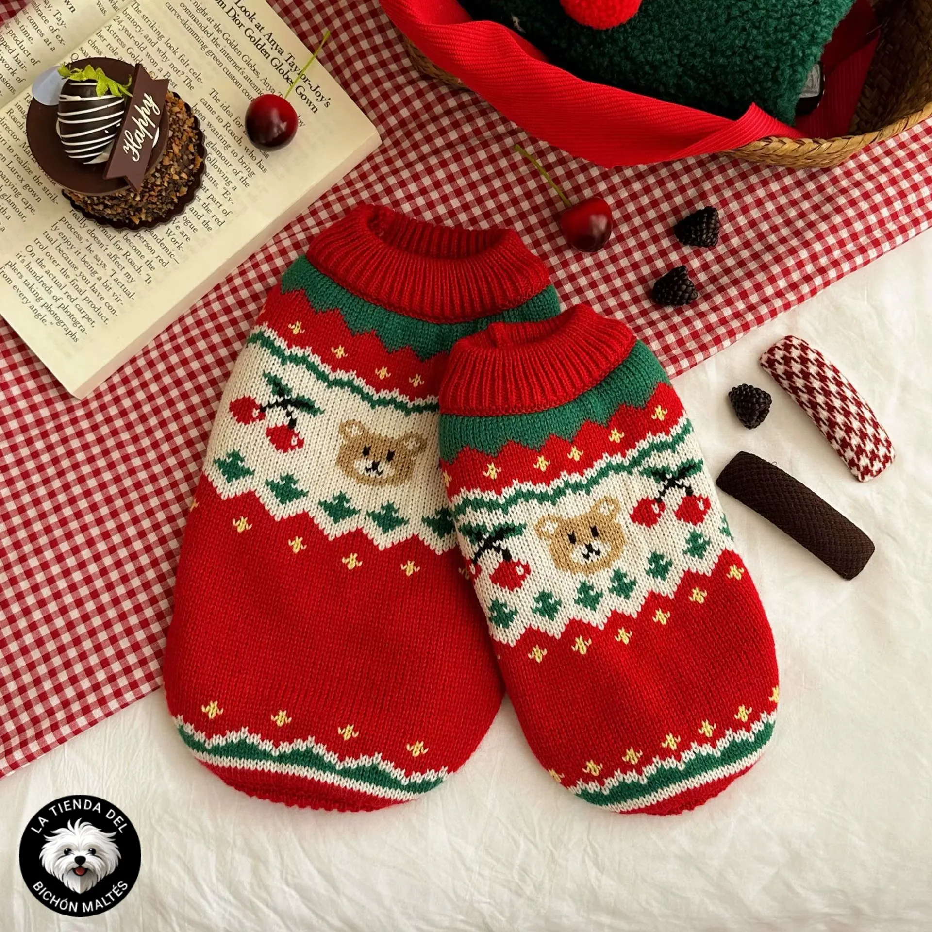 Jersey de Punto Rojo "Sweet Bear & Cherries" para Bichón Maltés