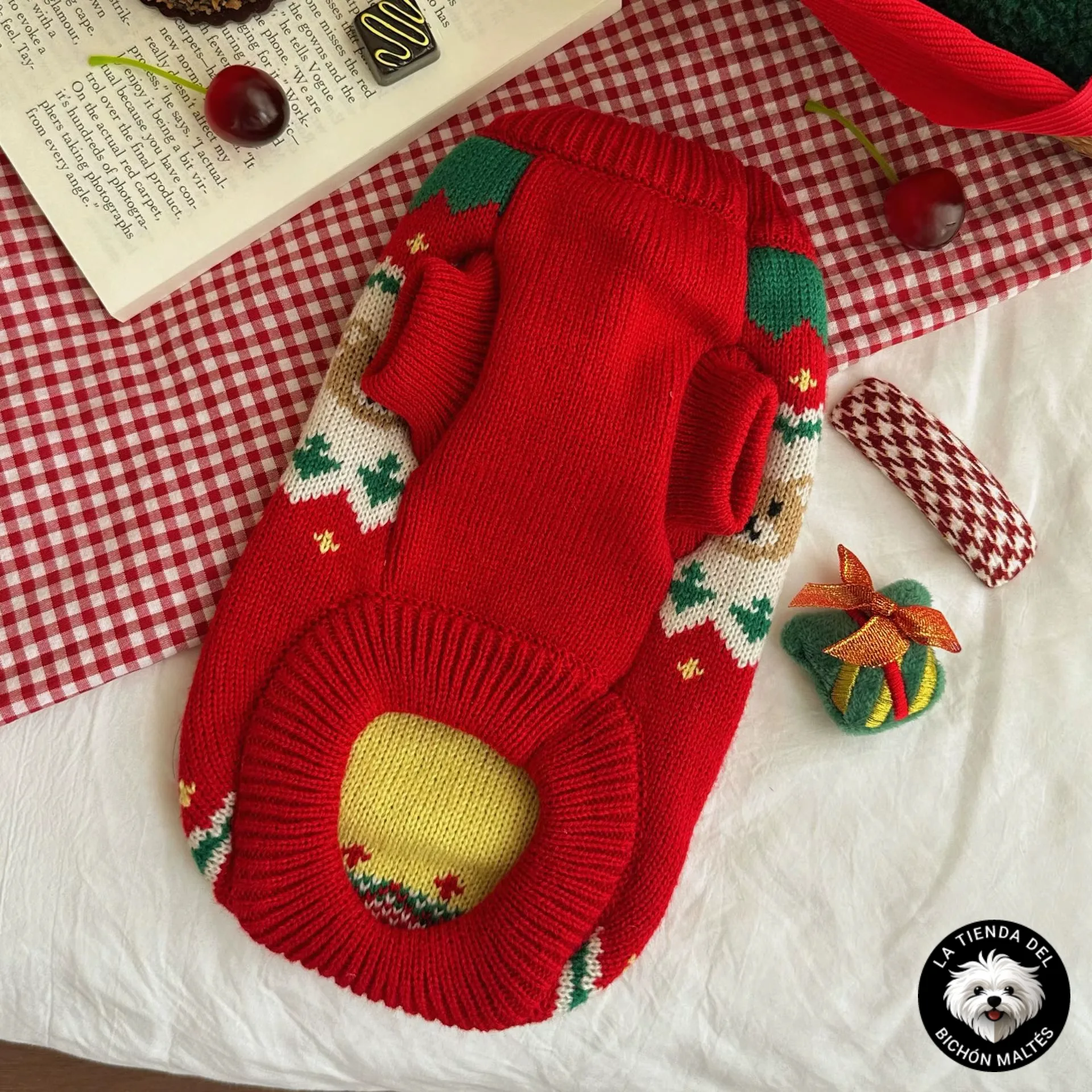 Jersey de Punto Rojo "Sweet Bear & Cherries" para Bichón Maltés